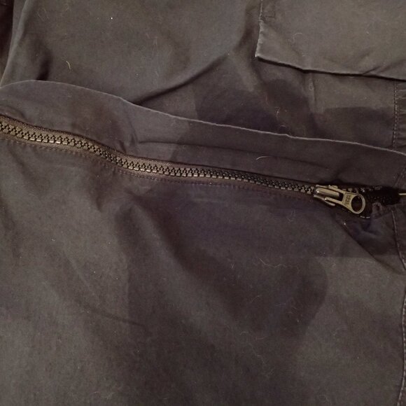 Men's Convertible Cargo Pants - Picture 4 of 13
